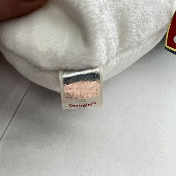 2000 Rare & Retired Ty Beanie Baby Snowgirl The Christmas Snowman 8" - Picture 6 of 12